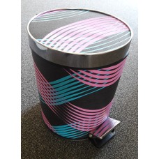 Waste Basket With Pedal Opening
